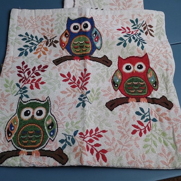 Set of Two Owl Cushion Covers Tapestry Material Zip Up Fits 14-15" Form - Picture 1 of 5